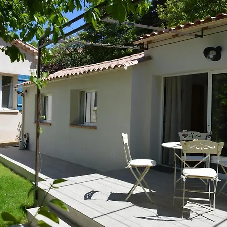 Charmante Maisonnette Independante A Goult En Luberon Exterior photo