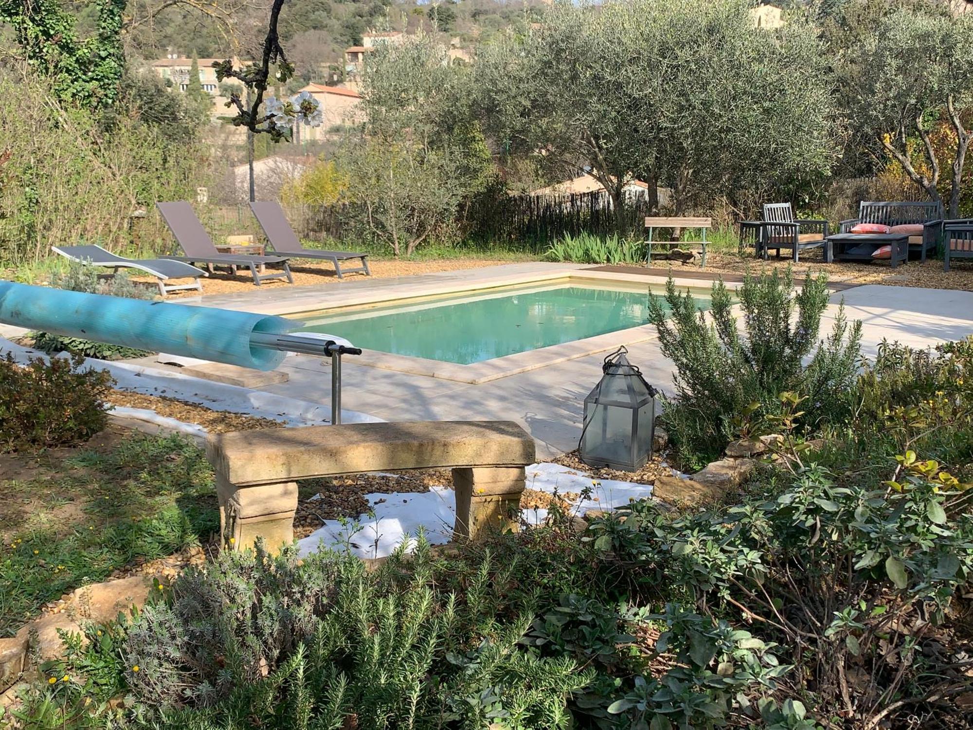 Holiday home Charmante Maisonnette Independante A En Luberon Goult
